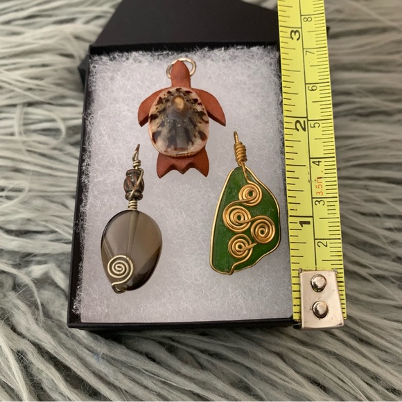 Vintage Pendants Turtle Shell Seaglass - Picture 6 of 8